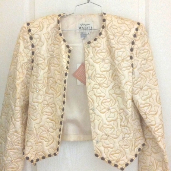 MAGALI EVENING Silk Jacket Ivory Beaded Floral Sz 8 Snap Closure Lg Sleeves NWT